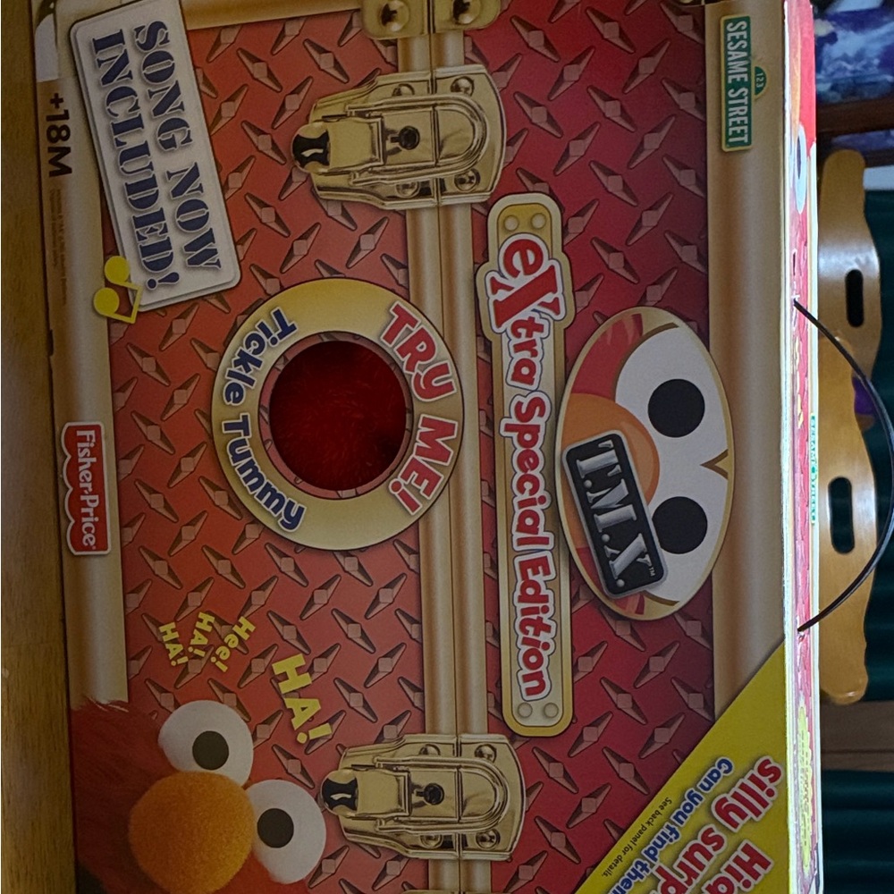 Un tested, Un opened Sesame Street Extra Special Edition Tickle Me Elmo.